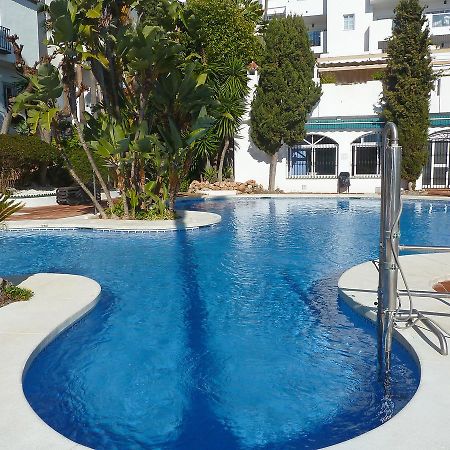 Apartamentos Pueblo Quinta بينالماذينا المظهر الخارجي الصورة