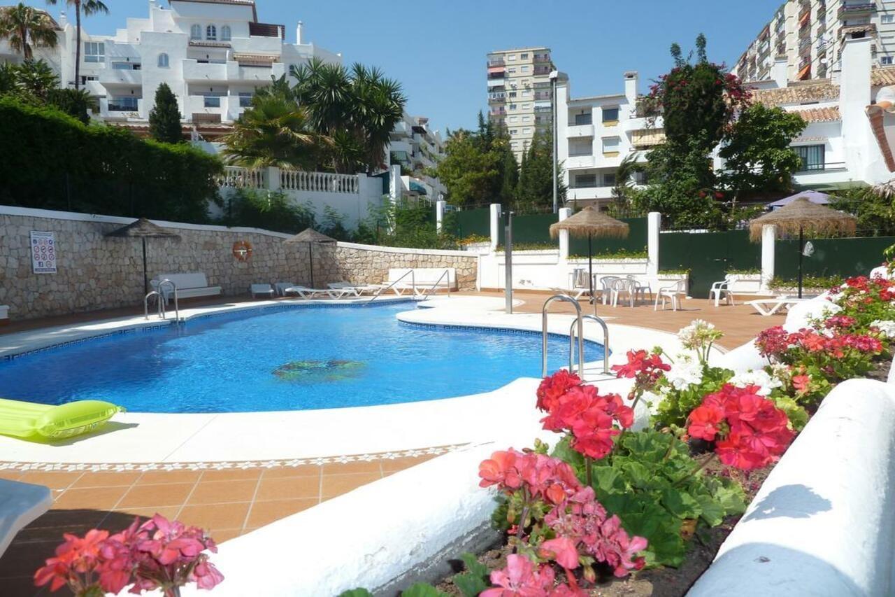 Apartamentos Pueblo Quinta بينالماذينا المظهر الخارجي الصورة