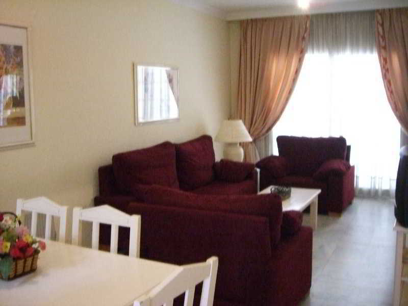 Apartamentos Pueblo Quinta بينالماذينا المظهر الخارجي الصورة