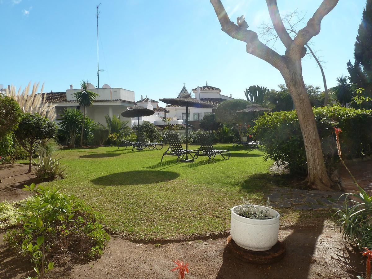 Apartamentos Pueblo Quinta بينالماذينا المظهر الخارجي الصورة